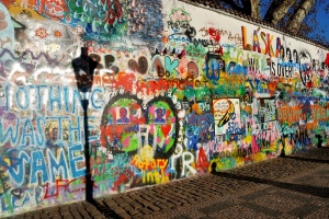 Lennonova zeď